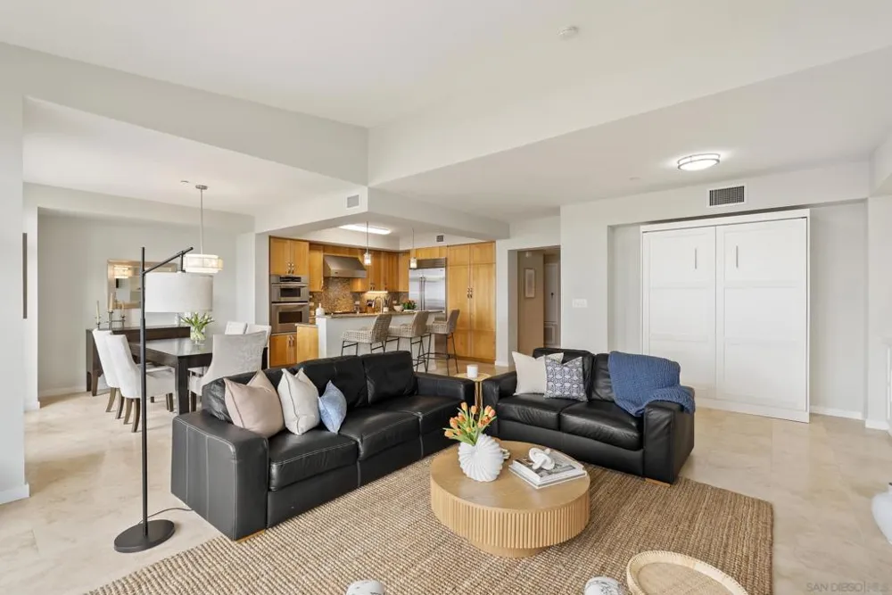 5420 La Jolla Blvd #B302 La Jolla, CA 92037