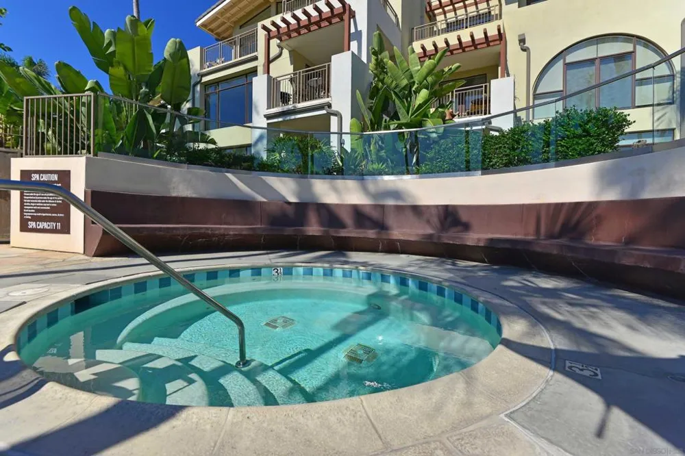 5420 La Jolla Blvd #B302 La Jolla, CA 92037