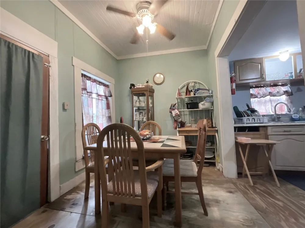 1701 SANFORD STREET Lake Wales, FL 33859