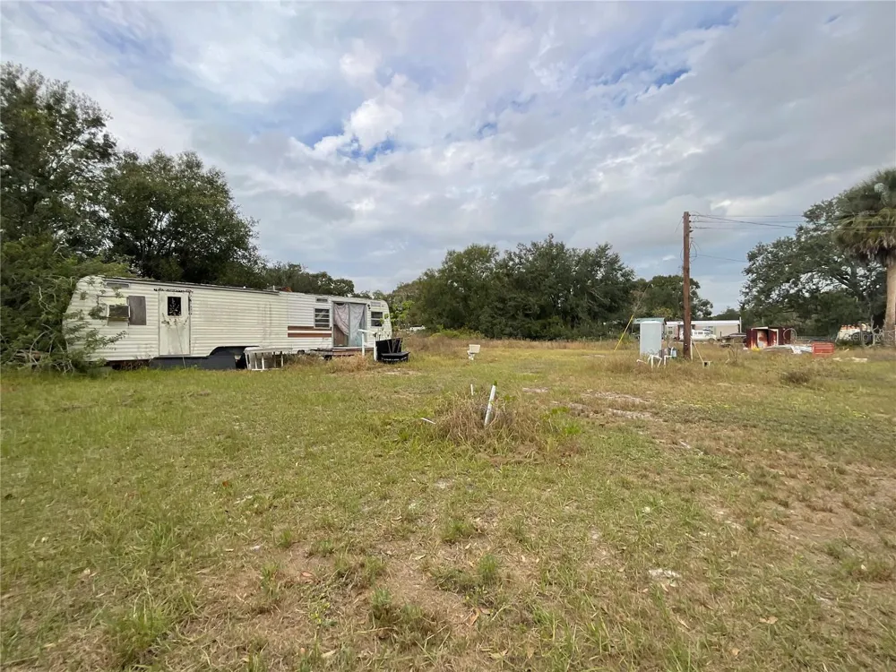 1701 SANFORD STREET Lake Wales, FL 33859