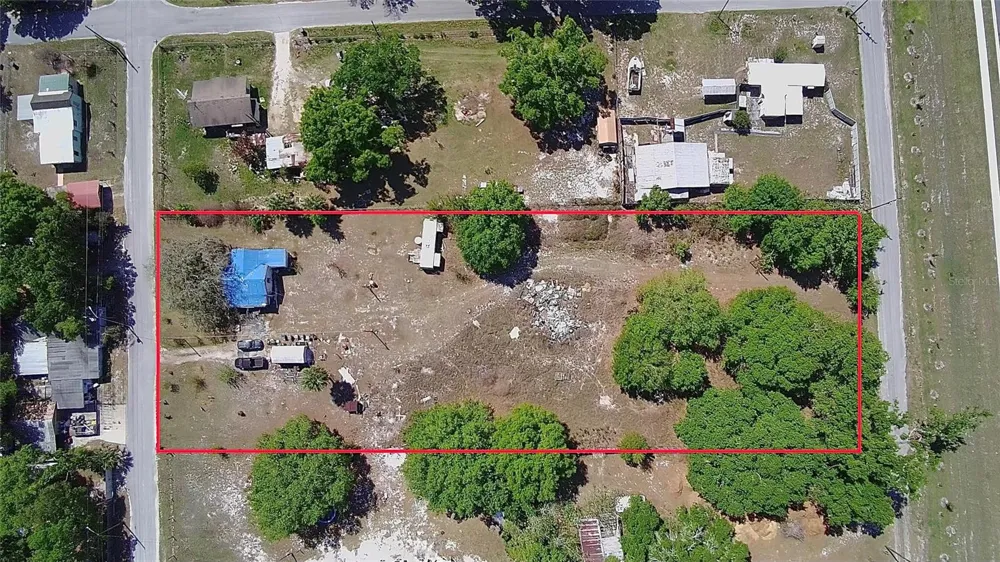 1701 SANFORD STREET Lake Wales, FL 33859