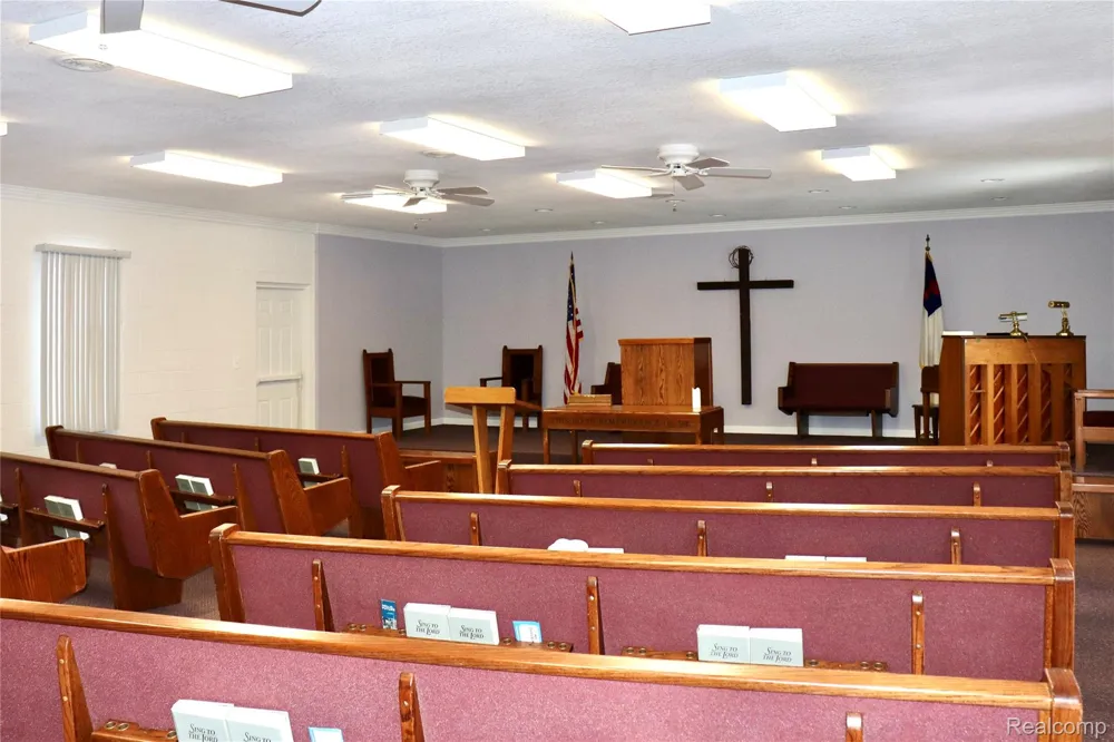 8410 Linden Road Mundy Township, MI 48473