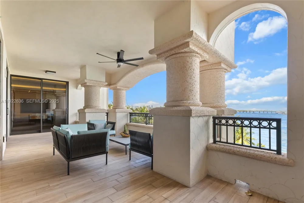 6800 Fisher Island Dr #6842 Miami Beach, FL 33109