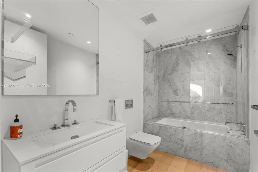 6800 Fisher Island Dr #6842 Miami Beach, FL 33109