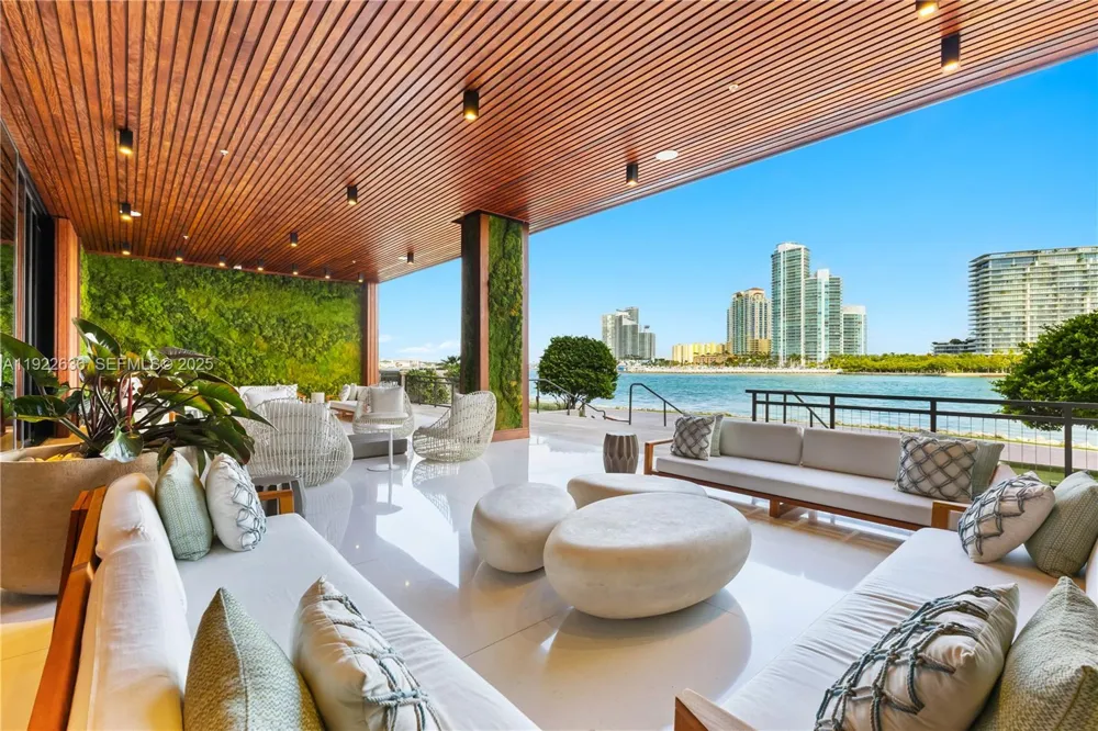 6800 Fisher Island Dr #6842 Miami Beach, FL 33109