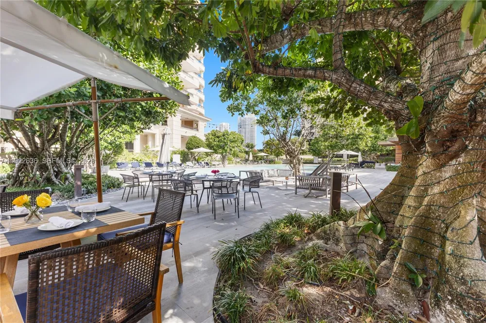 6800 Fisher Island Dr #6842 Miami Beach, FL 33109