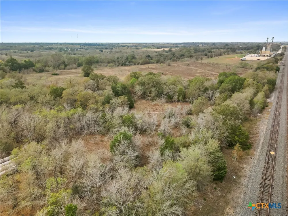 Fm 1680/S Railroad Street Waelder, TX 78959