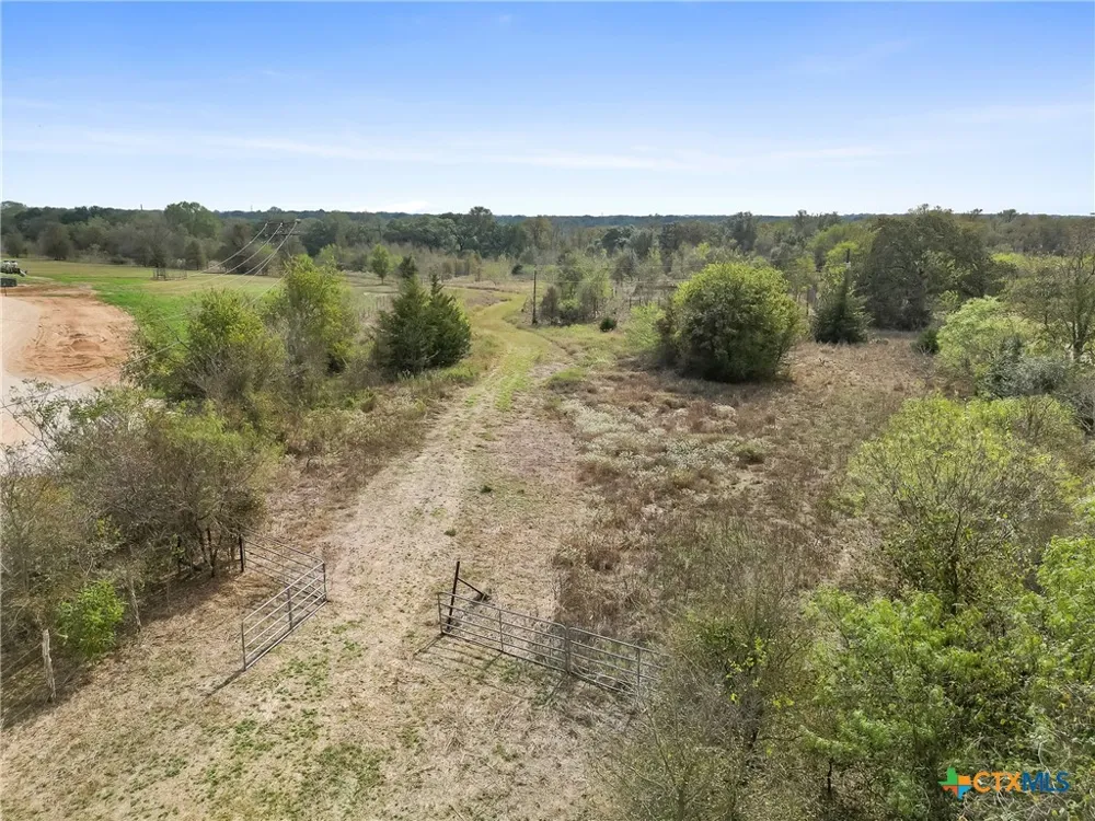 Fm 1680/S Railroad Street Waelder, TX 78959