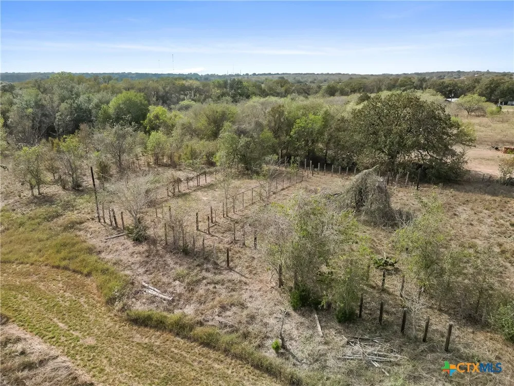 Fm 1680/S Railroad Street Waelder, TX 78959