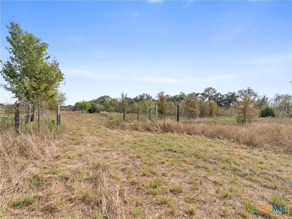 Fm 1680/S Railroad Street Waelder, TX 78959