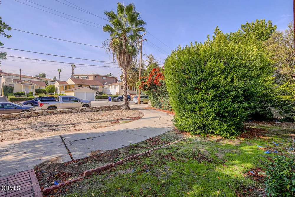 3908 Park Place La Crescenta, CA 91214