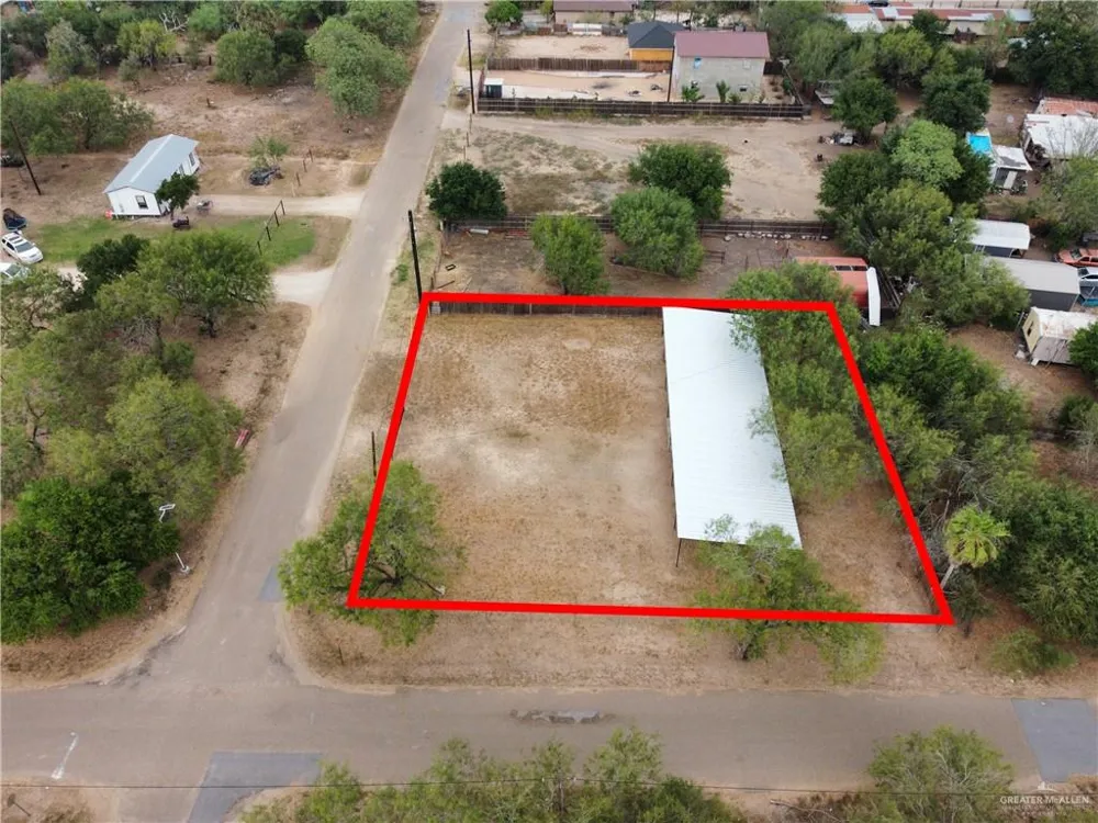 23926 Harding Avenue Hargill, TX 78549