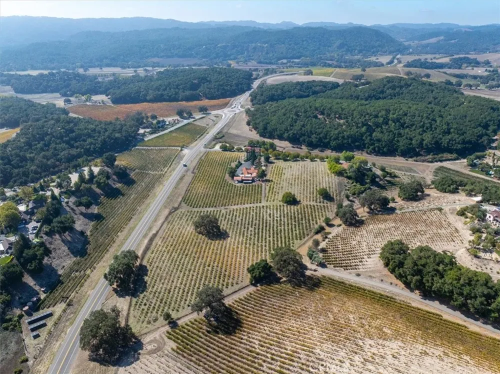 3750 W Highway 46 Templeton, CA 93465
