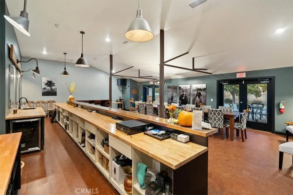 3750 W Highway 46 Templeton, CA 93465
