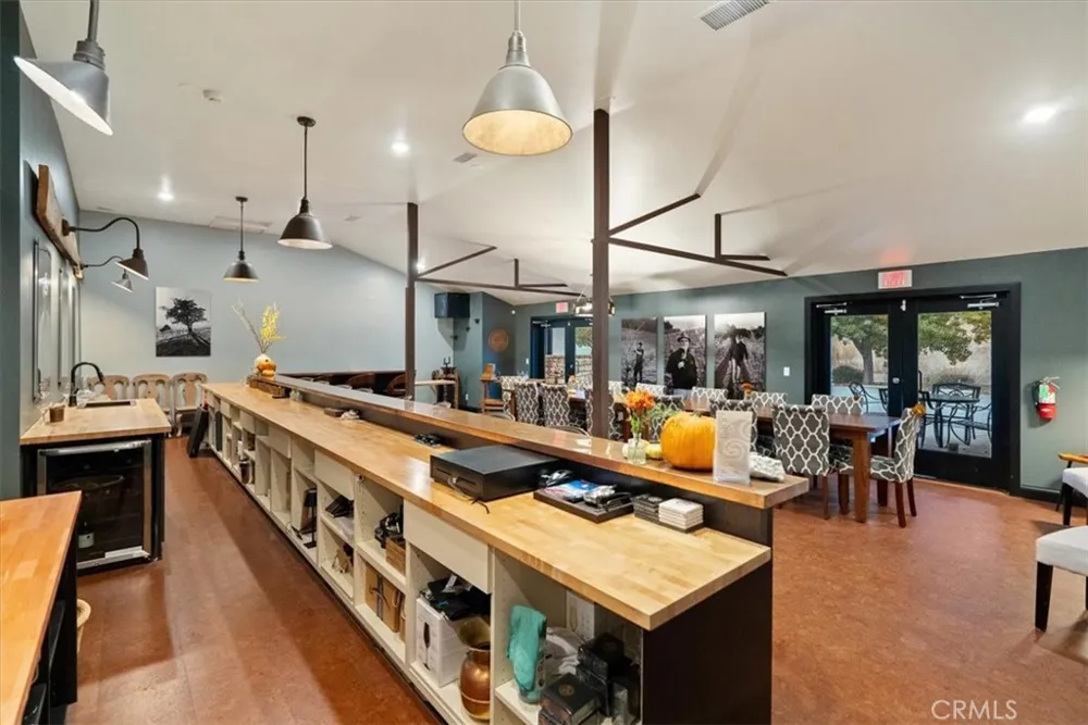 3750 W Highway 46 Templeton, CA 93465