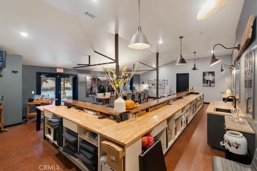 3750 W Highway 46 Templeton, CA 93465