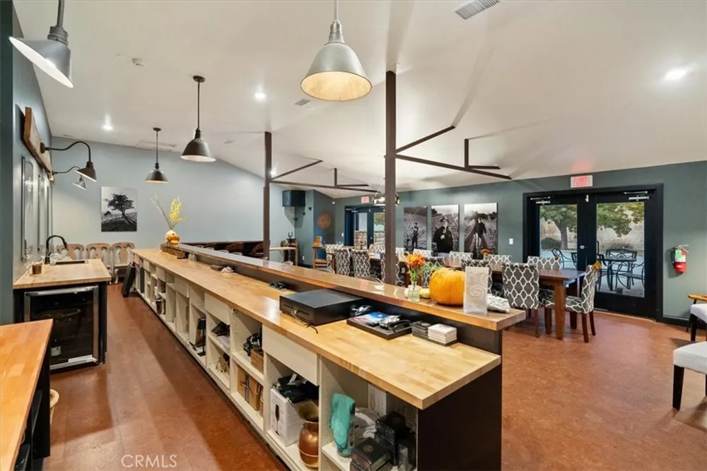 3750 W Highway 46 Templeton, CA 93465