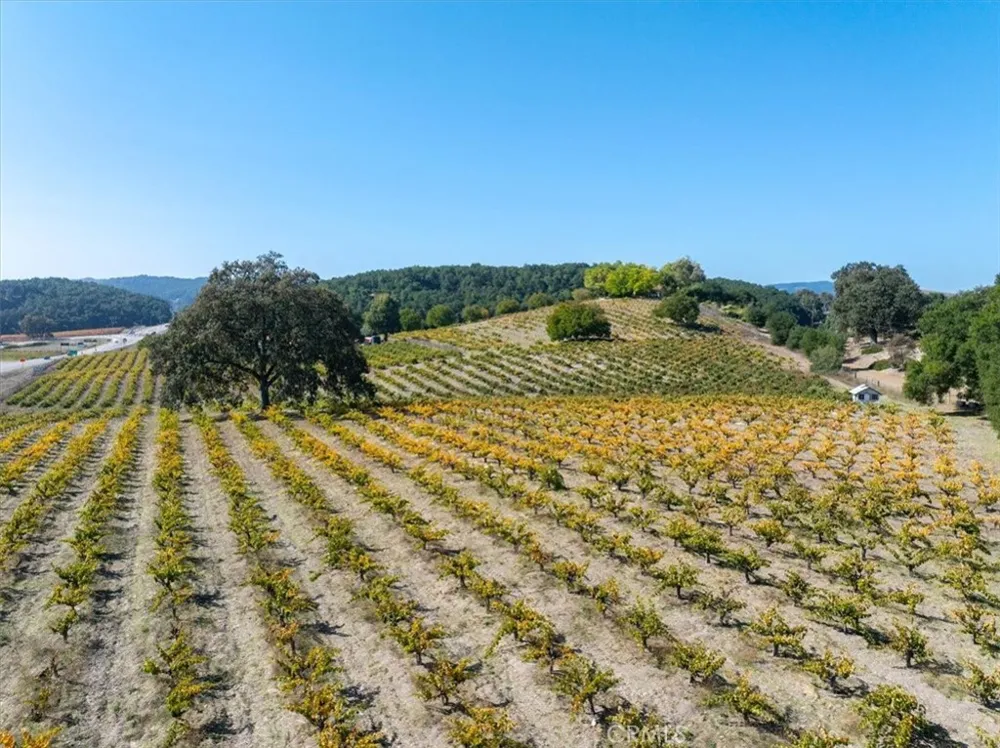 3750 W Highway 46 Templeton, CA 93465