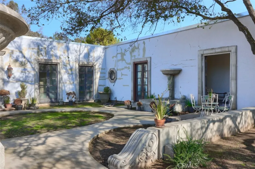 40461 Long Hollow Drive Coarsegold, CA 93614