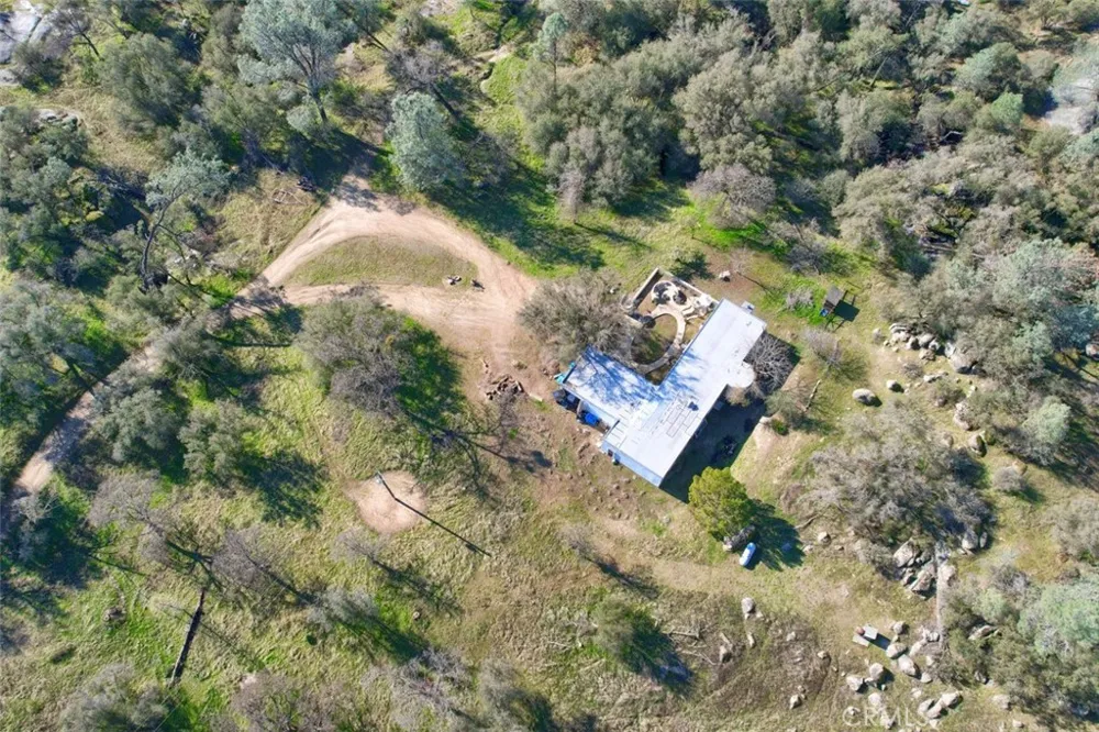 40461 Long Hollow Drive Coarsegold, CA 93614