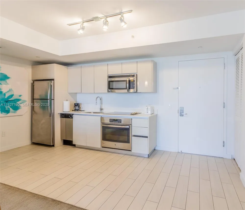 2602 E Hallandale Beach Blvd #R708 Hallandale Beach, FL 33009