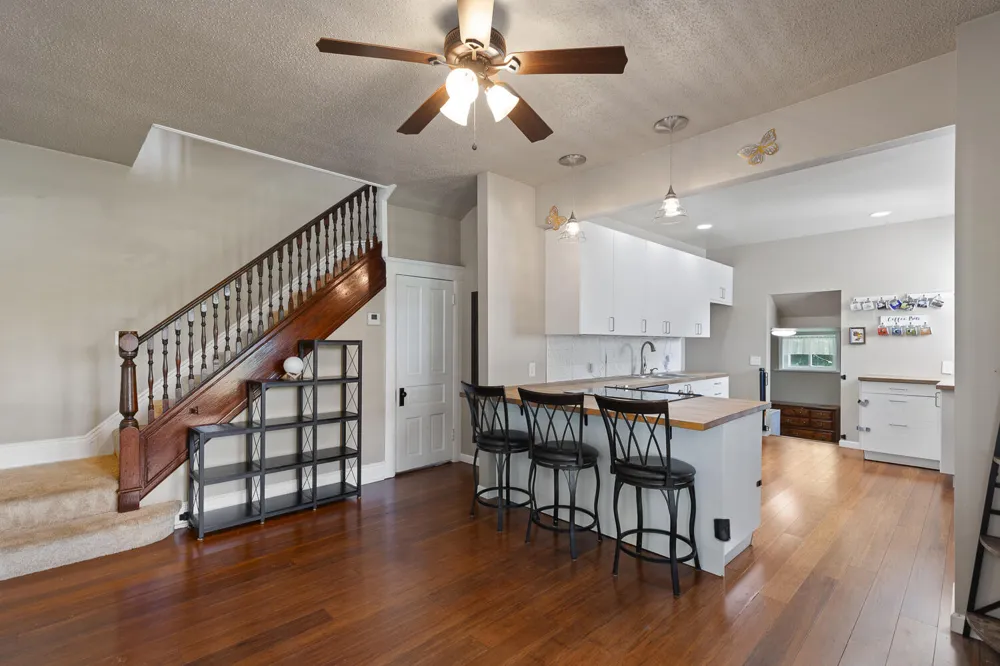 612 Clinton Street Adrian, MI 49221