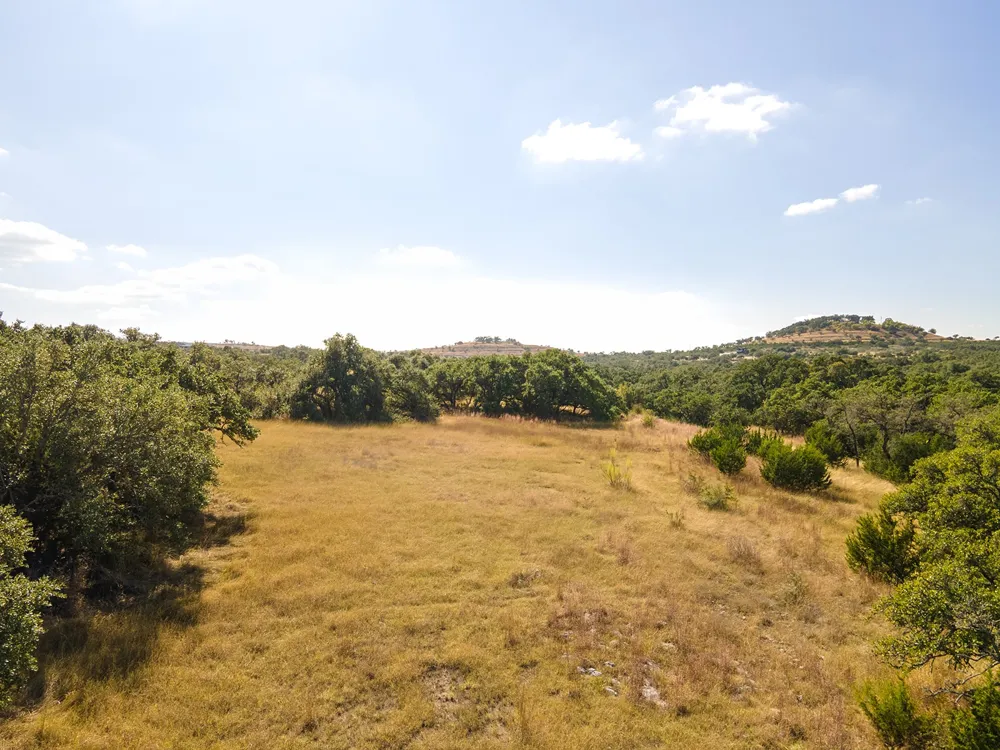 140 Lantana Drive Johnson City, TX 78636