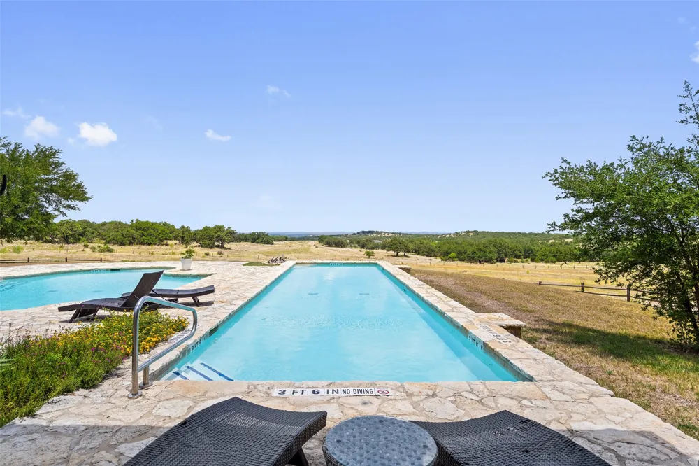 140 Lantana Drive Johnson City, TX 78636