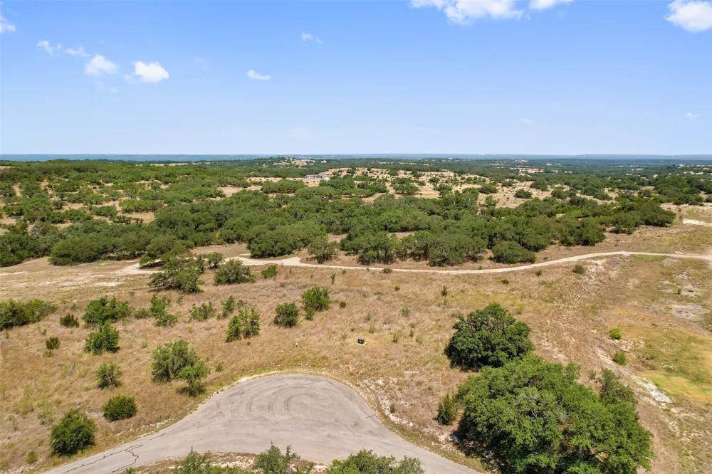 140 Lantana Drive Johnson City, TX 78636