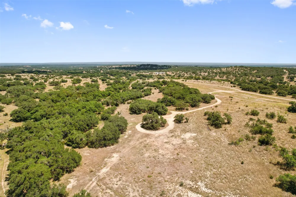 140 Lantana Drive Johnson City, TX 78636