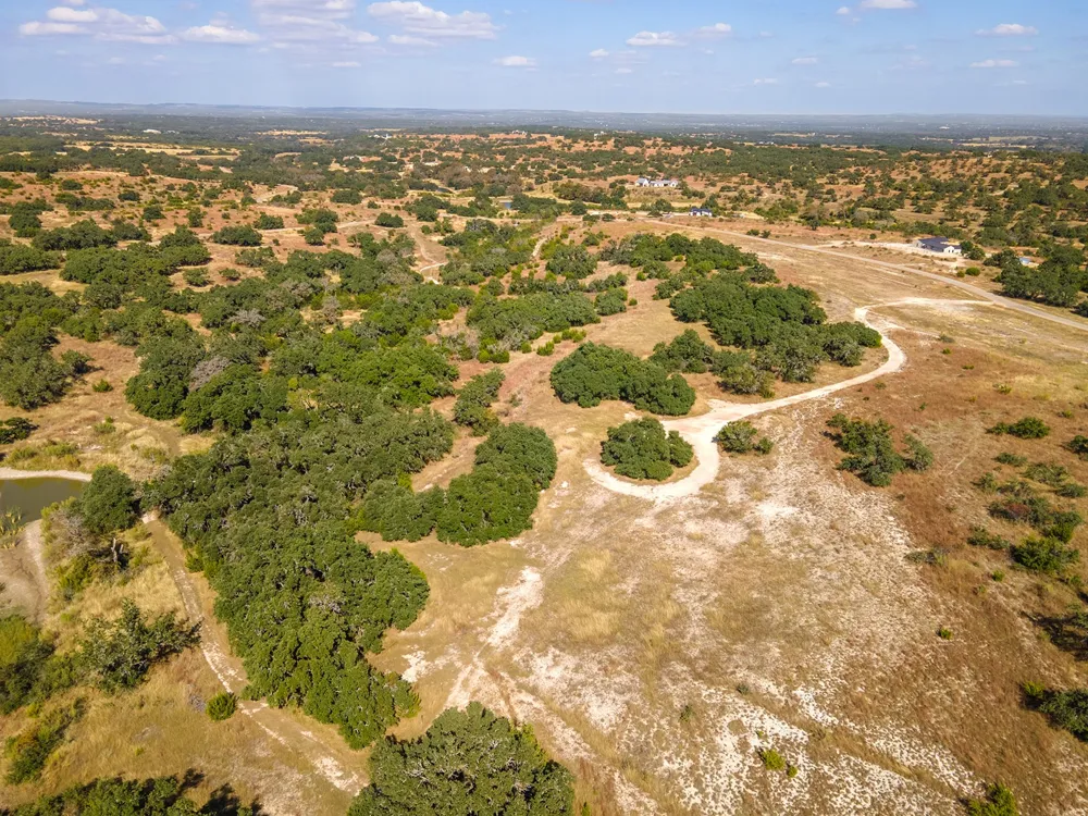 140 Lantana Drive Johnson City, TX 78636