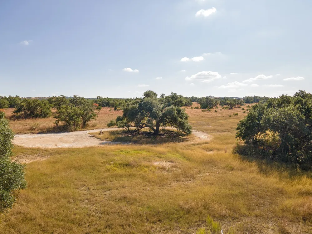 140 Lantana Drive Johnson City, TX 78636