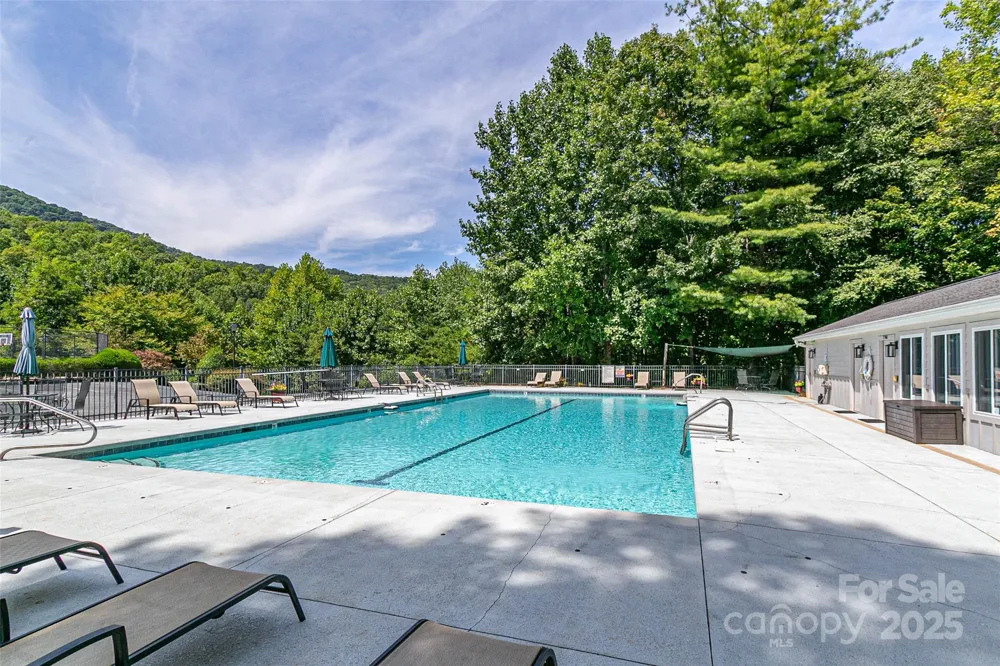 579 Bluemist Way Arden, NC 28704