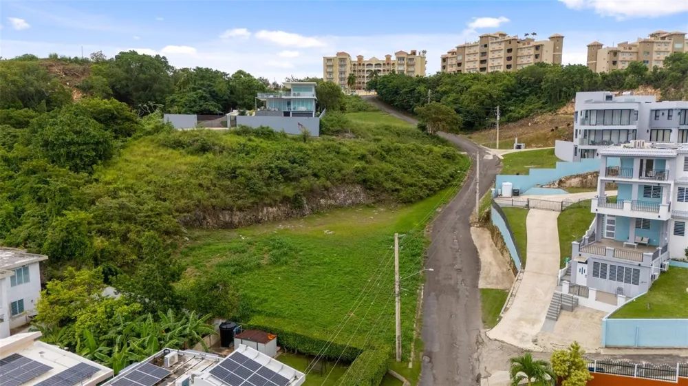 CARR. 107 INT.BO.BORINQUEN Aguadilla, PR 00603
