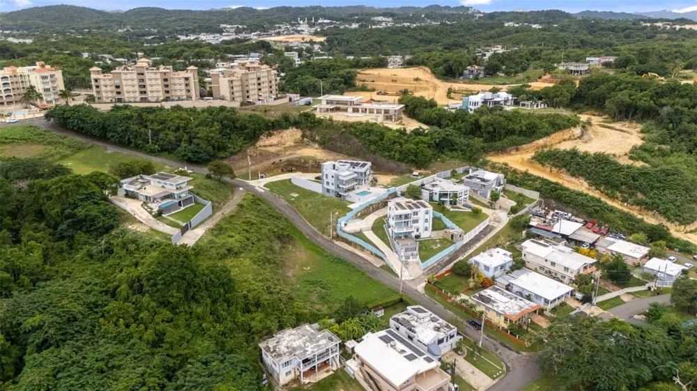 CARR. 107 INT.BO.BORINQUEN Aguadilla, PR 00603