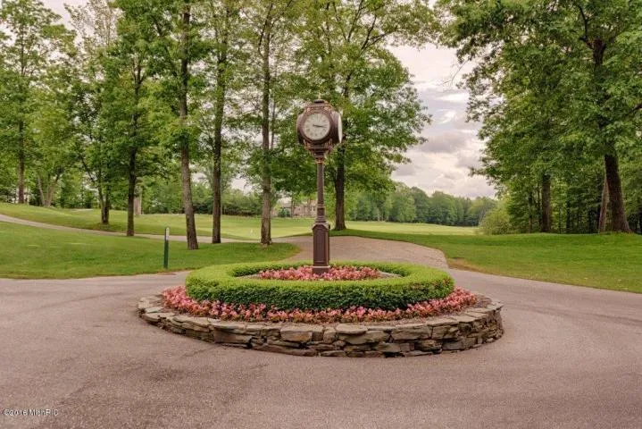 6048 Dublin Drive Stanwood, MI 49346