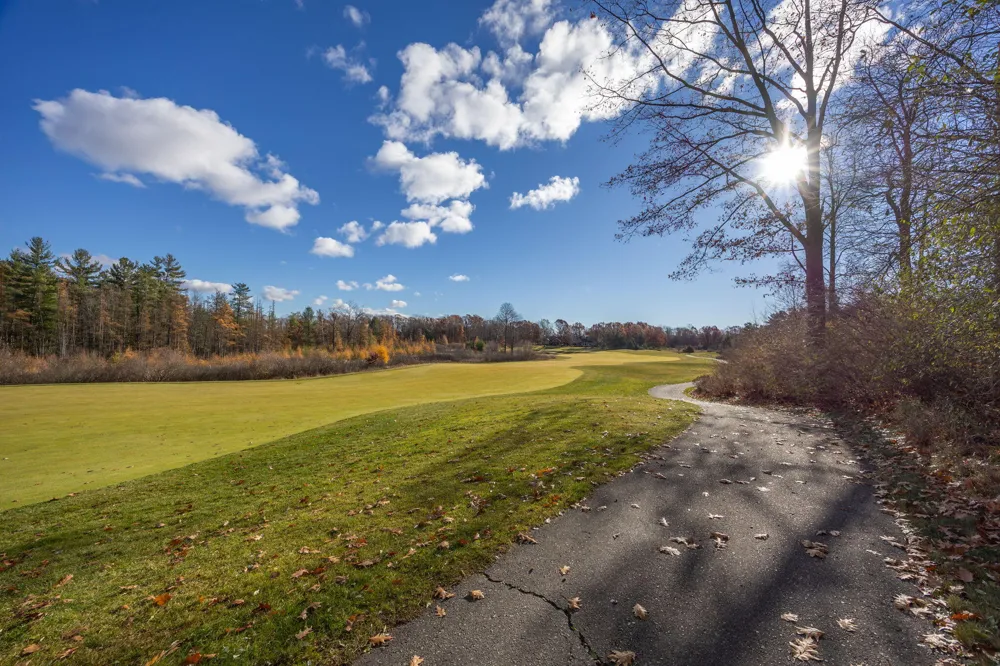 6054 Dublin Drive Stanwood, MI 49346