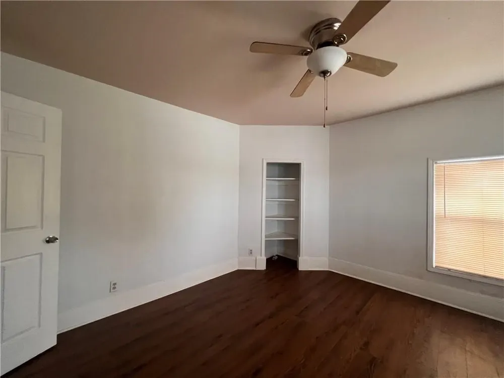 1318 Mesquite Street Corpus Christi, TX 78401
