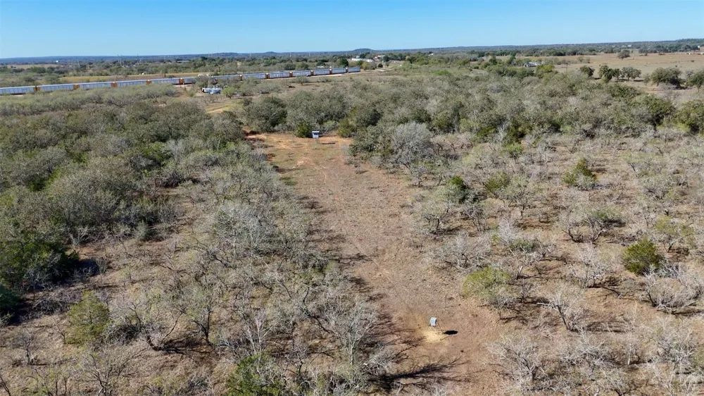 7180 CR 283 Harwood, TX 78632