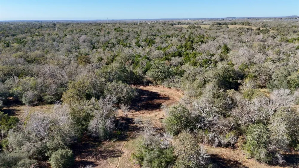 7180 CR 283 Harwood, TX 78632