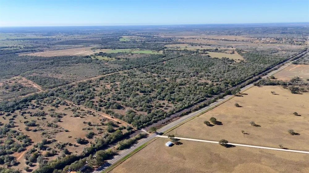 7180 CR 283 Harwood, TX 78632
