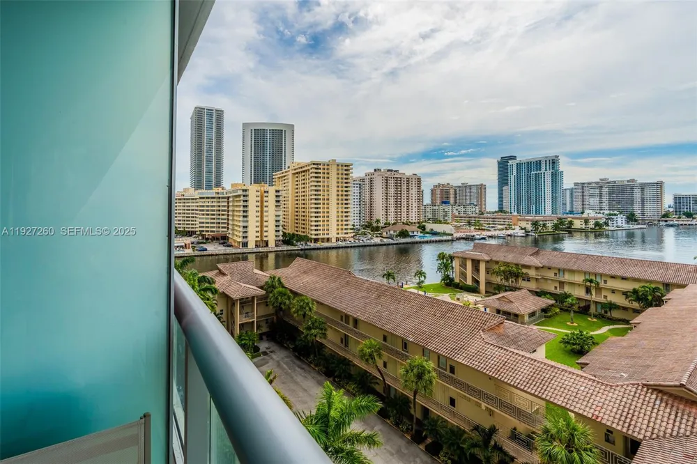 2602 E Hallandale Beach Blvd #R809 Hallandale Beach, FL 33009