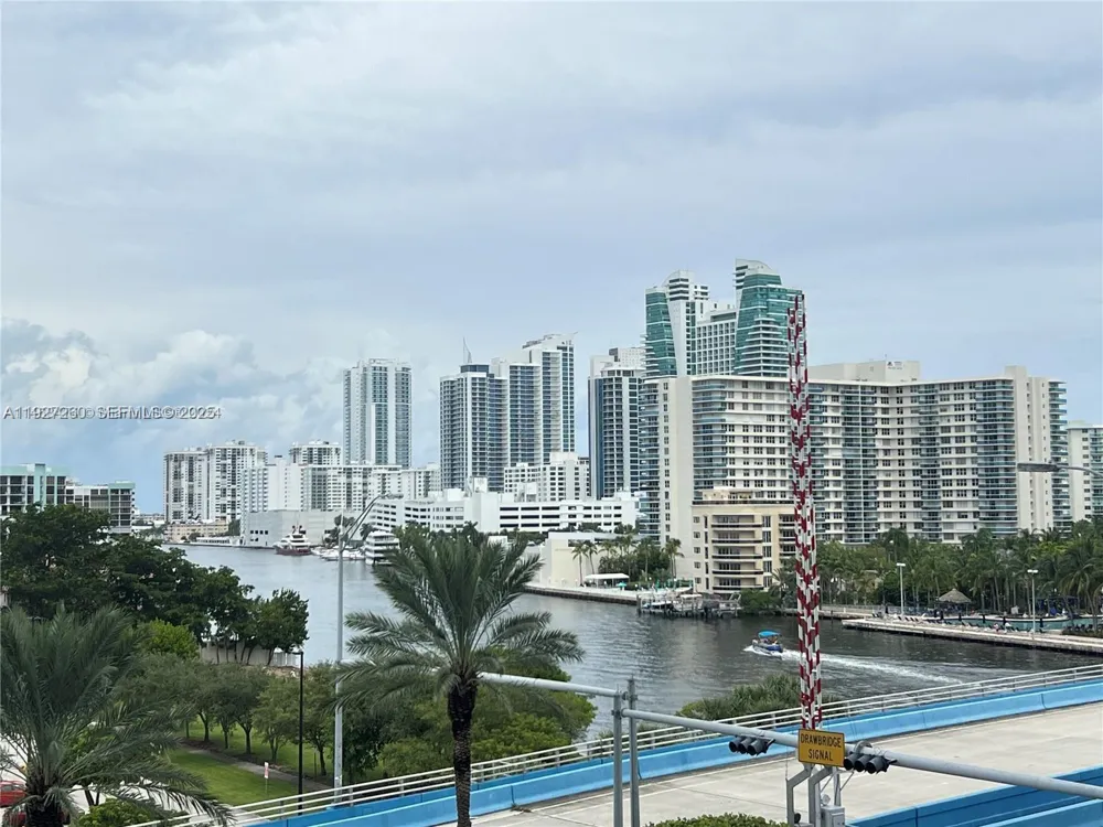 2602 E Hallandale Beach Blvd #R809 Hallandale Beach, FL 33009