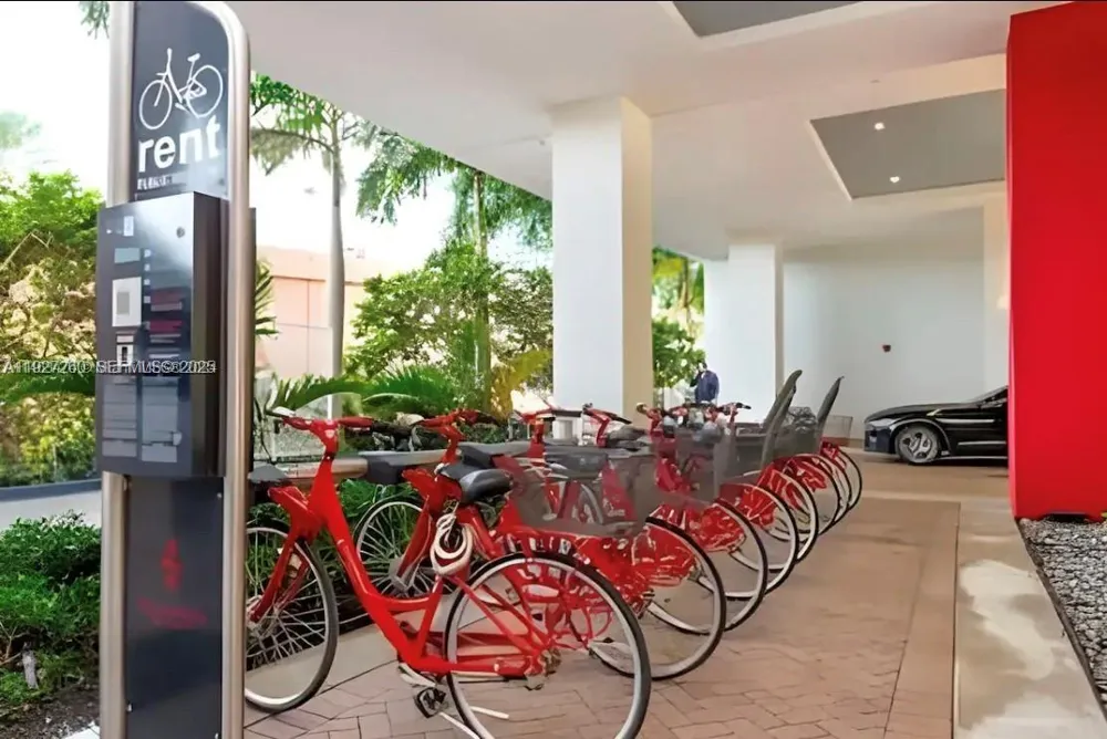 2602 E Hallandale Beach Blvd #R809 Hallandale Beach, FL 33009