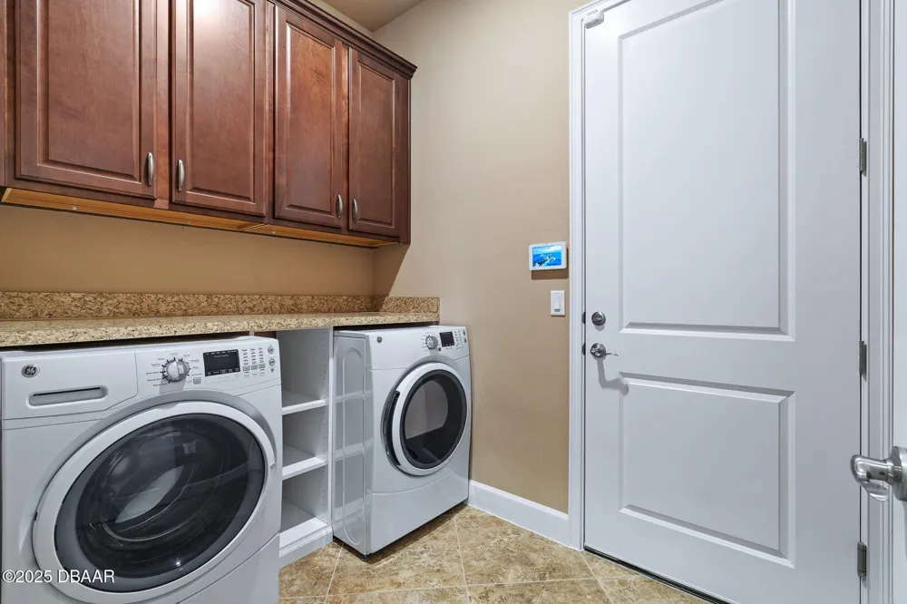 829 Pinewood Drive Ormond Beach, FL 32174