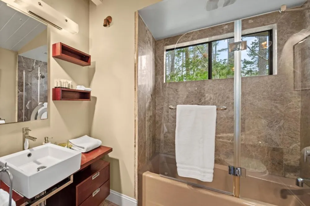 4021 Sunridge Road Pebble Beach, CA 93953