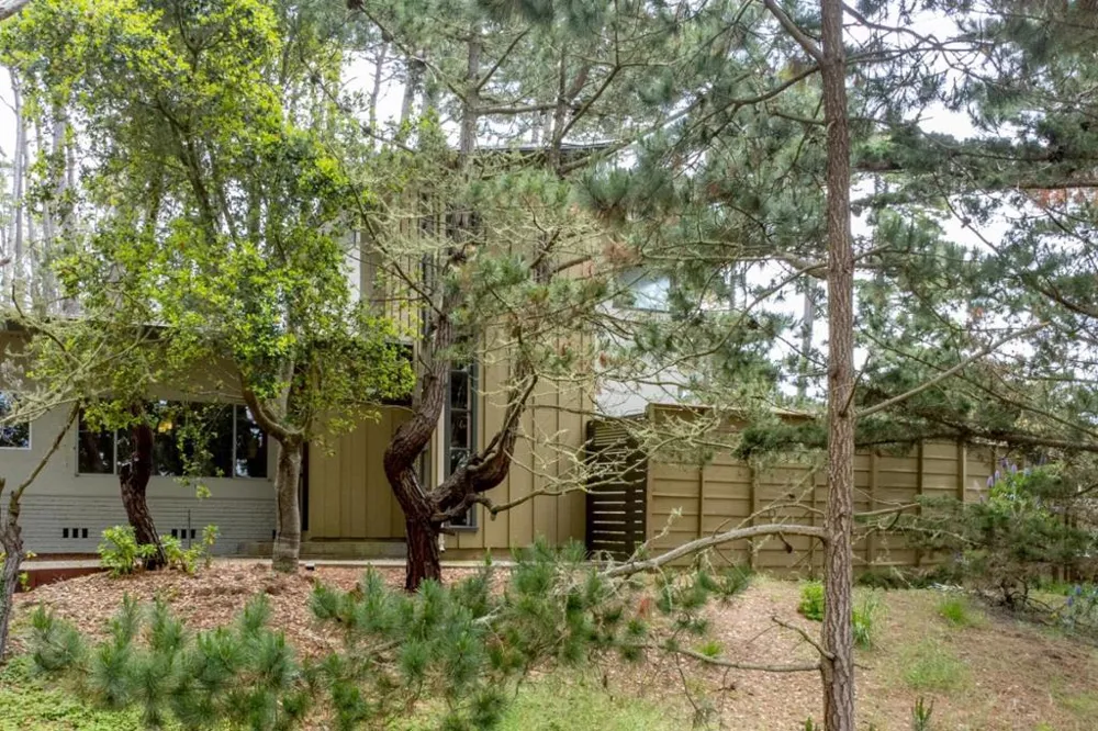 4021 Sunridge Road Pebble Beach, CA 93953