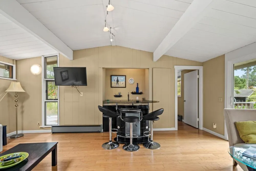 4021 Sunridge Road Pebble Beach, CA 93953