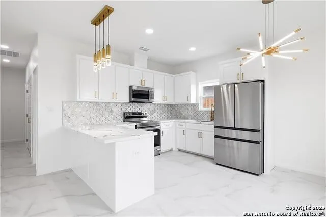 1304 Abesam Avenue Edinburg, TX 78541