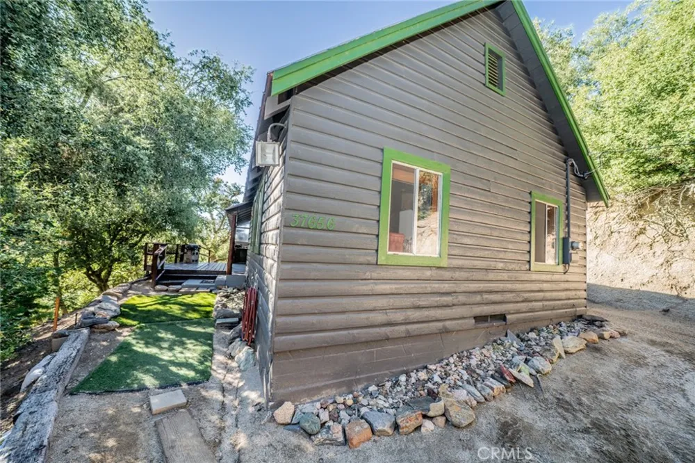 37644 Highway 38 Angelus Oaks, CA 92305